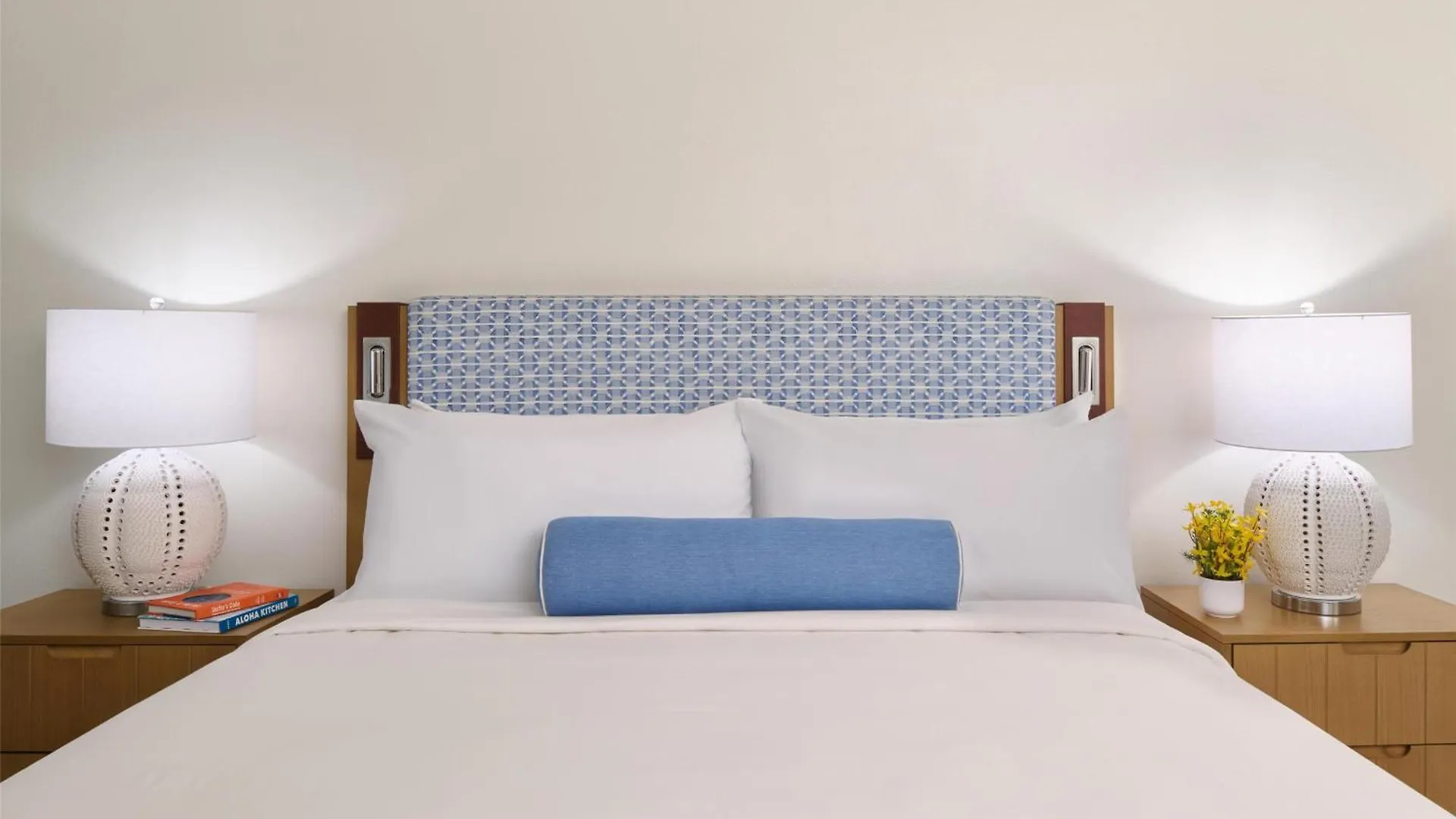 Outrigger Kaua'I Beach Resort & Spa Lihue