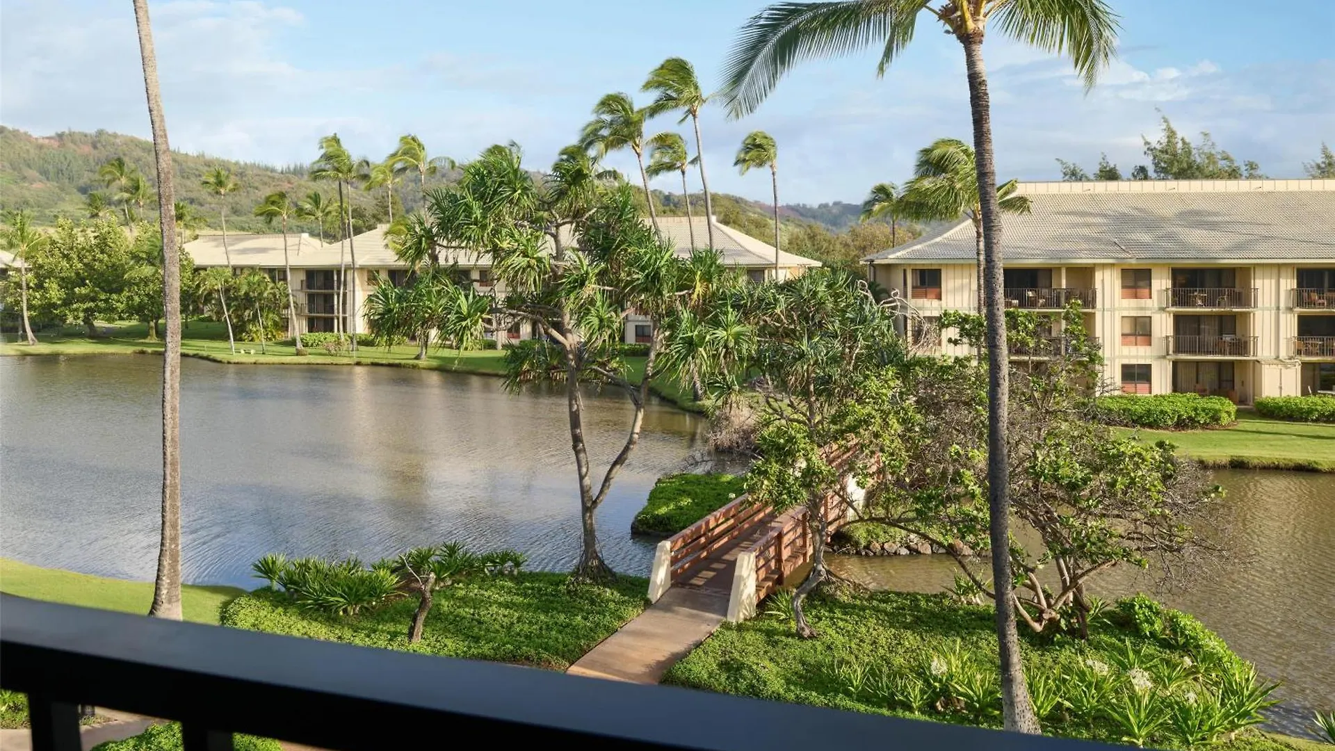 Outrigger Kaua'I Beach Resort & Spa Лихуэ